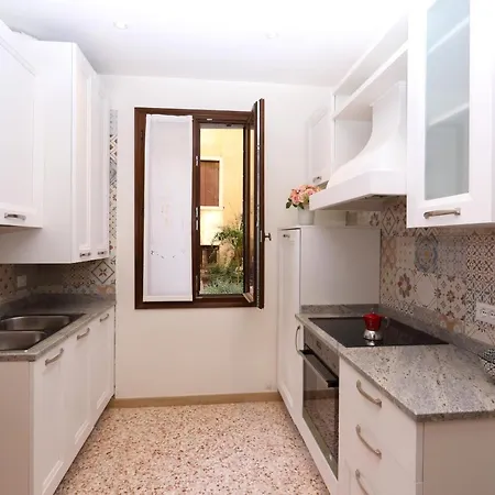 Ca' Del Pittor Апартаменты *